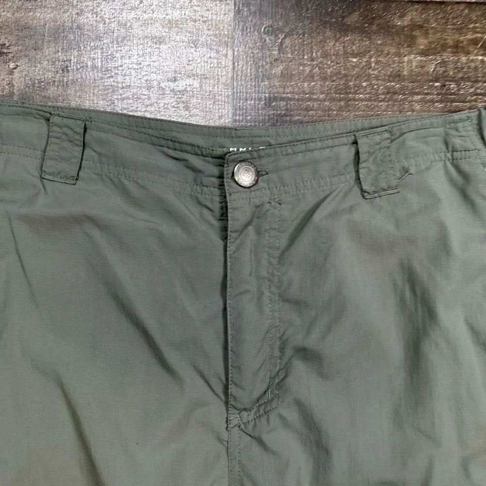 Columbia Men’s Size 36 Cargo Shorts Olive Green 10 Inch Inseam Sun Protection